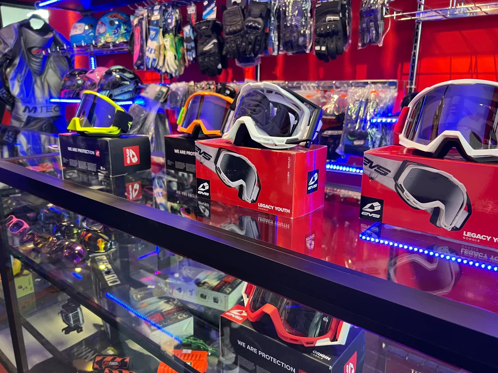 Tienda / Refaccionaria en El FKing Rider